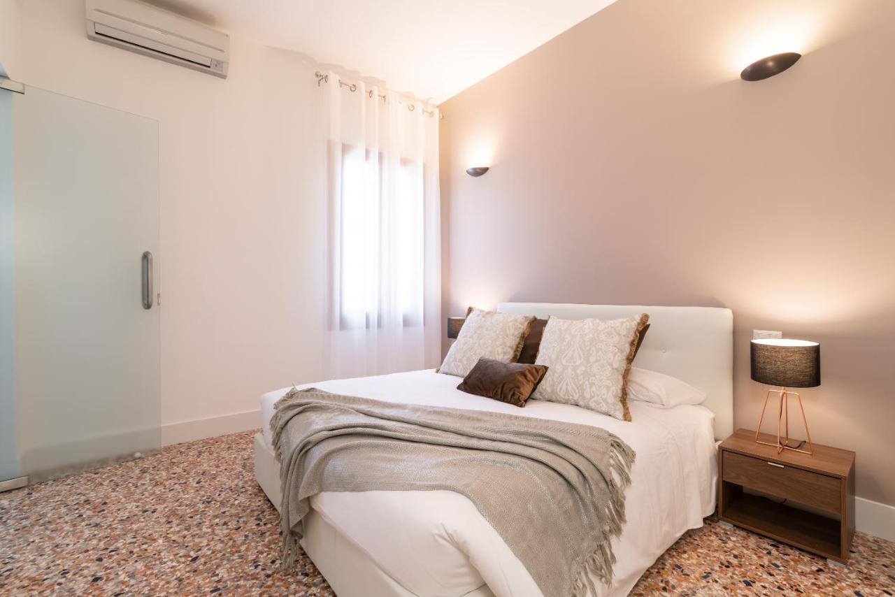 Casanova Deluxe Apartment By Wonderful Italy Βενετία Εξωτερικό φωτογραφία